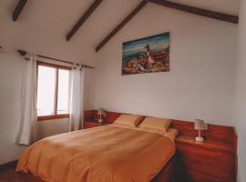 Ecolodge Santo Campo，位于Isla de Sol的酒店