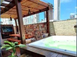 AP Luxo, jacuzzi privativa, prox ao mar e garagem