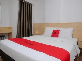 RedDoorz Apartment near Exit Toll Colomadu