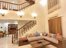 WHITEVILLA 5 ROOMS, hotel em Pune