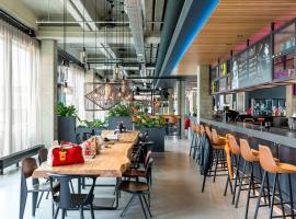 Moxy Utrecht, hotell i Utrecht