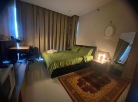 M Suites 1.0 @kozi square, hotel em Kuching