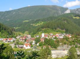 Apartments Savinja, hotel mesra haiwan peliharaan di Luče