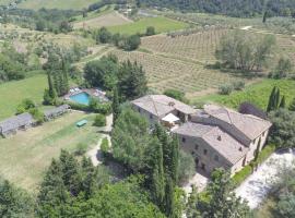 MyExclusiveItaly - Villa Chianti with exclusive pool and typical barn, hotel i Greve in Chianti