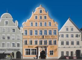 Hotel Goldene Sonne, hotelli kohteessa Landshut