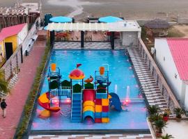 Hindusthan Inn - On Beach: Mandarmani şehrinde bir otel