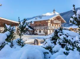 Ferienwohnungen am Biobauernhof Lahner – hotel w mieście Bramberg am Wildkogel