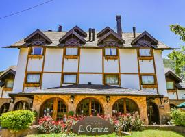 Hotel & Spa La Cheminée – hotel w mieście San Martín de los Andes