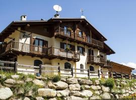 Casa Martin, hotel in Pragelato