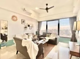 Tropicana 218 Macalister - 3min drive to Georgetown 20min from airport TOP FLOOR Boho 3BR 2bathrooms Suites