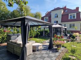 Villa Babette - Ubernachtung, Parkplatz, Kurtaxe, Wifi, Aufraumung - Alles im Preis!, Ferienwohnung in Świnoujście