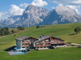 Hotel Santner Alpine Sport & Relax, hotel en Alpe di Siusi