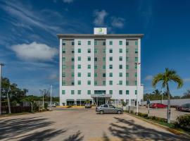 La Venta Inn Ciudad del Carmen, hotel com piscina em Ciudad del Carmen