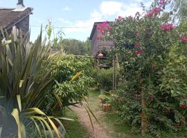 Nature Hostel, viešbutis mieste Barra de Valizas