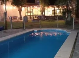 Departamento con piscina en Vistalba