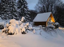 Domek górski na Polanie Goryczkowej 700 m npm - Szczyrk dojazd samochodem terenowym, w zimie utrudniony - wymagane łańcuchy, hotell i Szczyrk