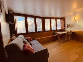 Charlotte Lodge Cervinia, hotel in Breuil-Cervinia