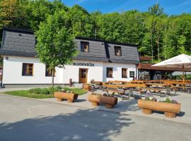 Restaurace a Penzion Bludoveček, viešbutis mieste Bludov