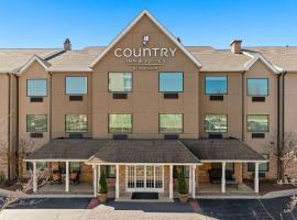 Country Inn & Suites by Radisson, Asheville at Asheville Outlet Mall, NC, hotel u gradu 'Asheville'