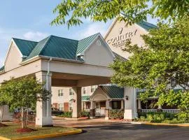 Country Inn & Suites by Radisson, Chester, VA