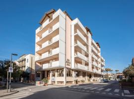 Lola Piccolo Hotel e Appartamenti, strandhotell i Marina di Grosseto