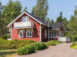 Cottage Charm - Cozy Getaway in the Archipelago, hotel sa Naantali