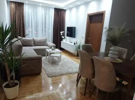 Apartman Zapadni Kej M&M