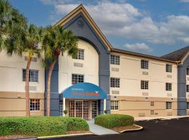 Sonesta Simply Suites Miami Airport Doral, хотел в Маями