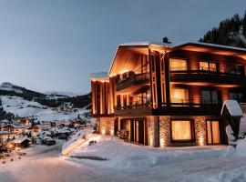 Residence Chalet L'Salvan, hotel em Selva di Val Gardena