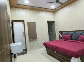 Hotel moonsky family rooms, hotel en Agra