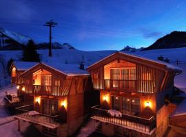 카프룬에 위치한 샬레 Chalet Village Zaglgut - Wellness - Panoramic View, Ski-in Ski-out to Kitzsteinhorn