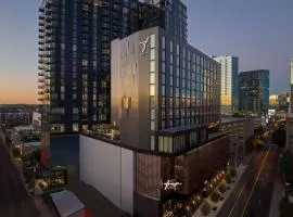 Hotel Fraye Nashville, Curio Collection By Hilton