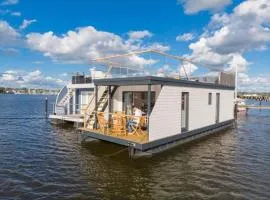 Hausboot Aegir mit Dachterrasse in Schleswig am Ostseefjord Schlei