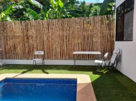 Departamento Amueblado con Alberca Pedregal C, hotel pet friendly a Tamasopo