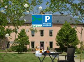 HÔTEL LA FERME DE BOURRAN - écoresponsable parking gratuit โรงแรมในโรเดซ