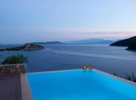 Villa Kalamos - Modern Villa in Sivota Bay with Direct Access to Sea