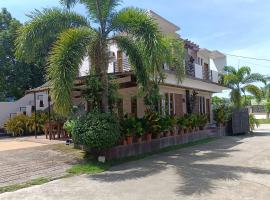 Baywalk Garden Pension House, hotel v Masbatu