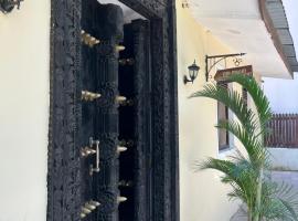 Bin Omiar Malindi Apartment, hotel i Stone Town