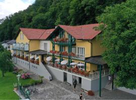 Gasthof-Pension Luger, familiehotel i Wesenufer