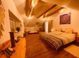 Pyramida & Sauna Relax Guest House, pensiune din Žďár nad Sázavou