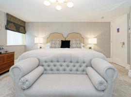 Old Town House by Ezestays, IN THE HEART OF THE OLD TOWN MARGATE, hotel en Margate