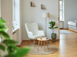 IDEE Living: Design-Apartment- Netflix - 6 Pers, hotel en Mannheim