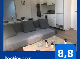 Appartement paisible proche centre ville, hotel i Bron