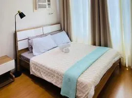 8 Adriatico 1 Bedroom with 2 Queen size Bed and Parking