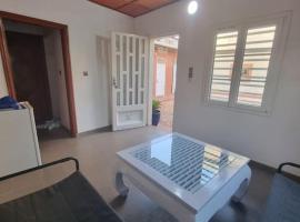 Petite maison rouge, hotel v destinácii Porto-Novo