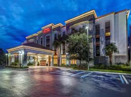 Hampton Inn & Suites Fort Myers Estero, hotel di Estero