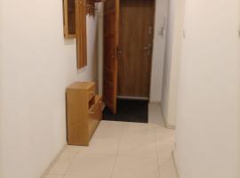 APARTAMENT NAD JEZIORKIEM KĘTRZYŃSKIM, hotel in Kętrzyn