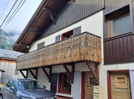 Appartement Le Clos Fleuri 1, Hotel in Sixt