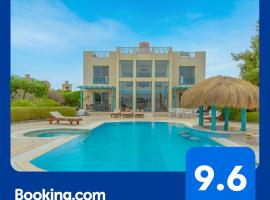 Stunning Villa for Rent in El Gouna HEATED PRIVATE POOL, hotel v mestu Hurghada