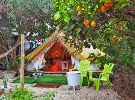 Bell Tent Lovers by Casa das Artes, loc de glamping din Luz de Tavira